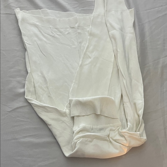 Soft White Knit Pullover - Picture 1 of 4